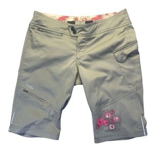 Terry Women’s Cycling Shorts Size Small Floral Embroidered Olive Green